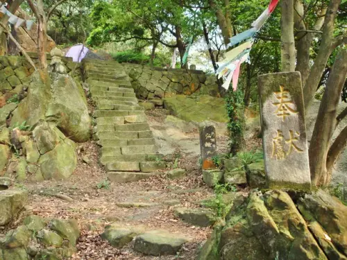00017 弘法大師岩