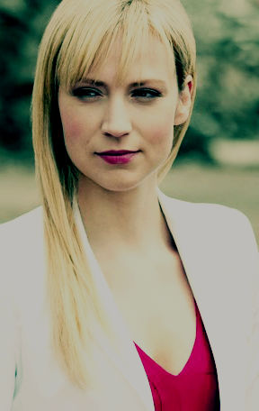 beth riesgraf.jpg