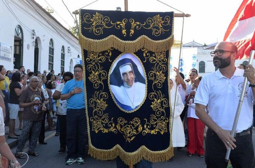 HDEzPXR.md.jpg