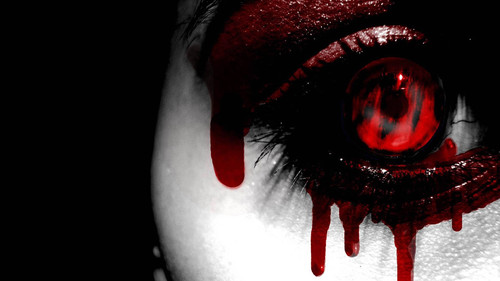 creepy red bloody eye tvbbedngawt727u7.jpg
