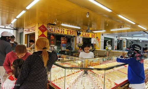 1907 CÔNG TY TNHH SẢN XUẤT THƯƠNG MẠI VÀNG BẠC ĐÁ QUÝ DANH HIỂN (2).jpg