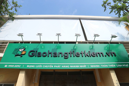 GIAOHANGTIETKIEMSTORE.jpg