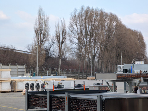 PXL 20230214 132100654.jpg