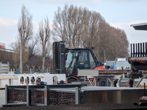 PXL 20230214 131254458.jpg