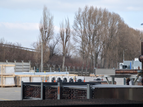 PXL 20230214 130825498.jpg