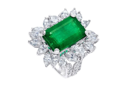 Emerald & diamond cocktail ring.jpg