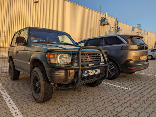 PXL 20230213 063404366.jpg