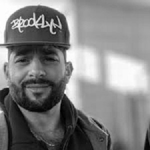 Create a metaverse world (2).jpg