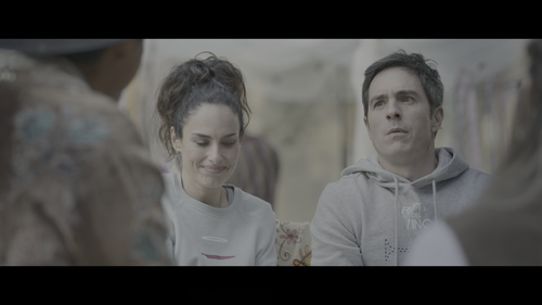 All.the.Places.2023.1080p.NF.HDR.WEB DL.DUAL.DD+5.1.HEVC VALENTiNE.mkv snapshot 00.48.14 [2023.02.14.png