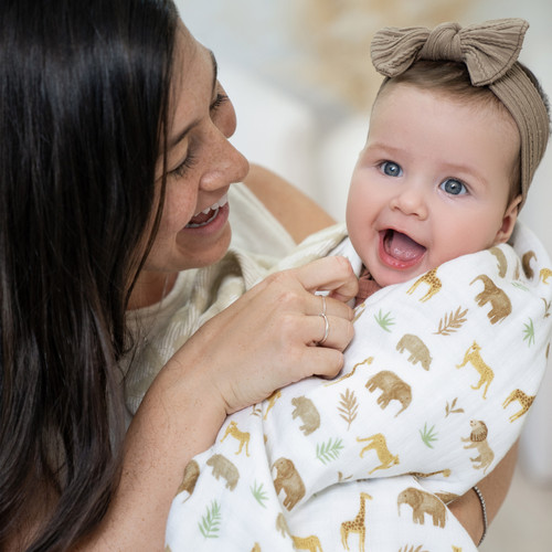 EMBC10022 3 baby cotton muslin blanket tanzania.jpg