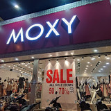 1916 HỆ THỐNG THỜI TRANG MOXY (1)