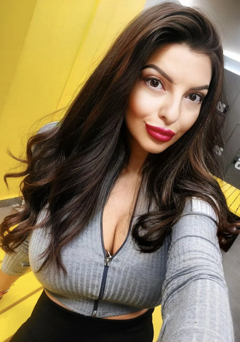 E05FD294 A69C 414B B8C8 5A54B44DE831.jpg