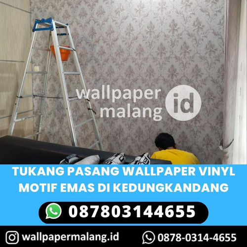 TUKANG PASANG WALLPAPER VINYL MOTIF EMAS DI KEDUNGKANDANG.jpg
