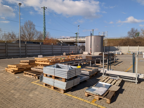 PXL 20230208 103407247.jpg