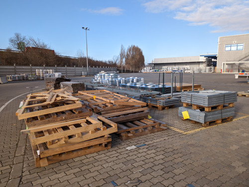 PXL 20230213 135600197.jpg