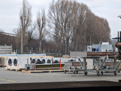 PXL 20230214 121852774.jpg