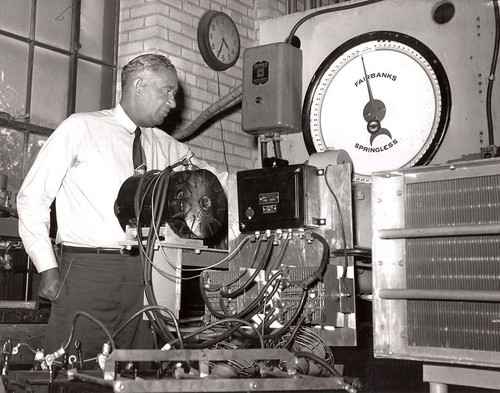 Frederick McKinley Jones inventor.jpg