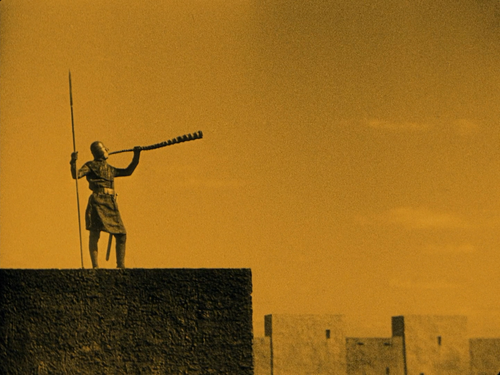 Die.Nibelungen.Siegfried.1924.1080p.Bluray.DTS.x264 GCJM.mkv 20191105 004457.939.png