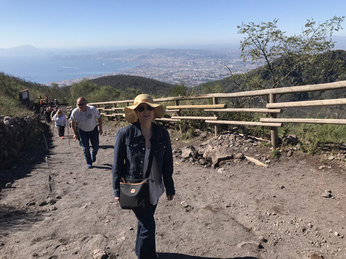 Climbing up to Mt. Vesuvius 10.8.jpg