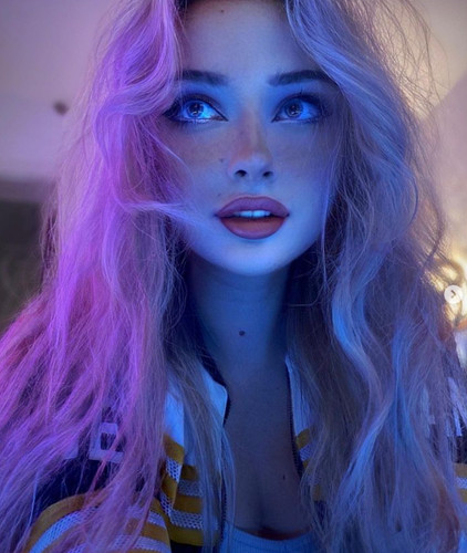 3018897w.jpg