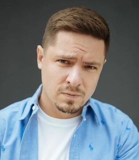 welovegames 768x960.jpg