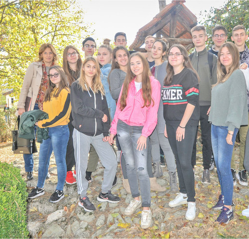 73291902 10156879036402998 5142178908287795200 n.jpg