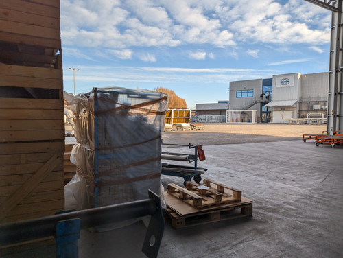 PXL 20230221 064348728.jpg