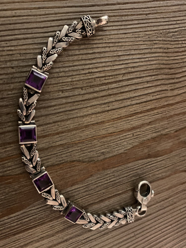 6E0699A5 67EE 44B7 BA70 7C437D6A4D82.jpg