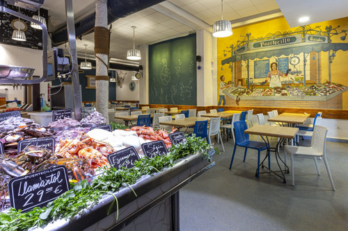 puertecillo born barcelona paradeta scaled.jpg