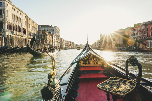 Experience the Romance of Venice with a Mesmerizing Gondola Ride!.jpg