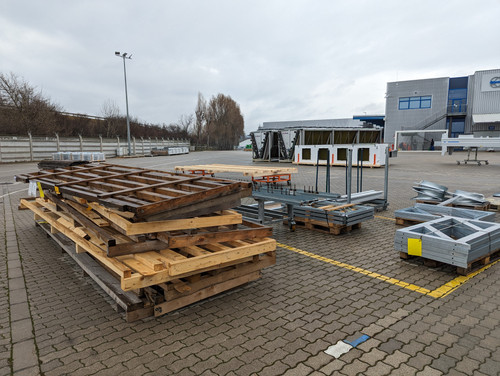 PXL 20230220 080947346.jpg