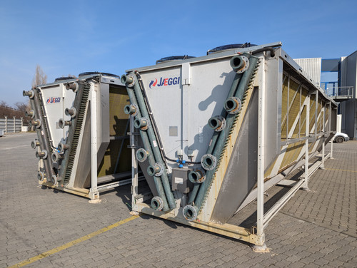 PXL 20230216 112816735.jpg