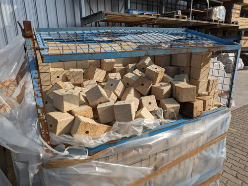 PXL 20230216 112850628.jpg