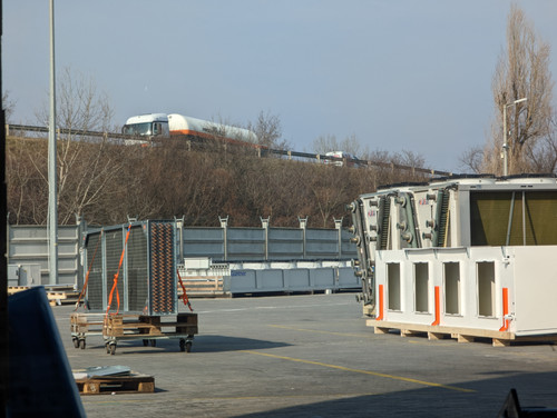 PXL 20230216 121349780.jpg