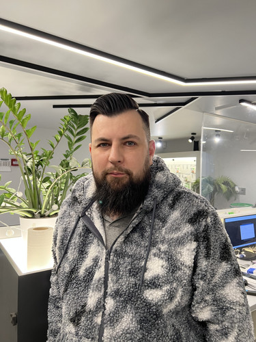 EF6C9DC7 4C0F 4F2F B463 688B249AF892.jpg