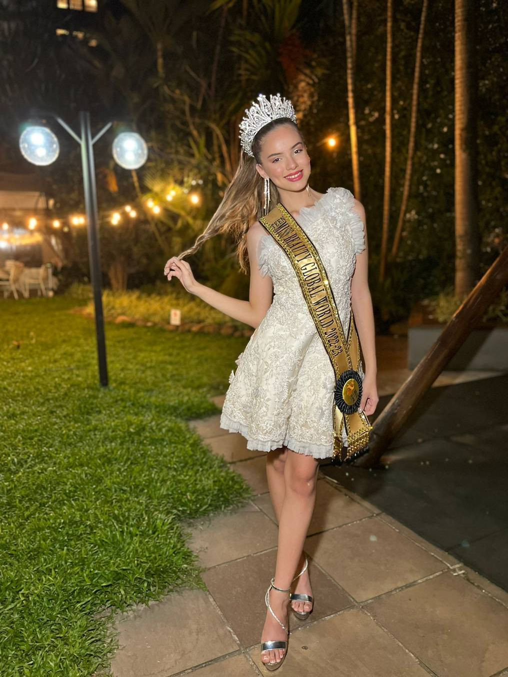 Paraguaya fue coronada Miss Teen Beauty Global World 2022 HHFNf5P