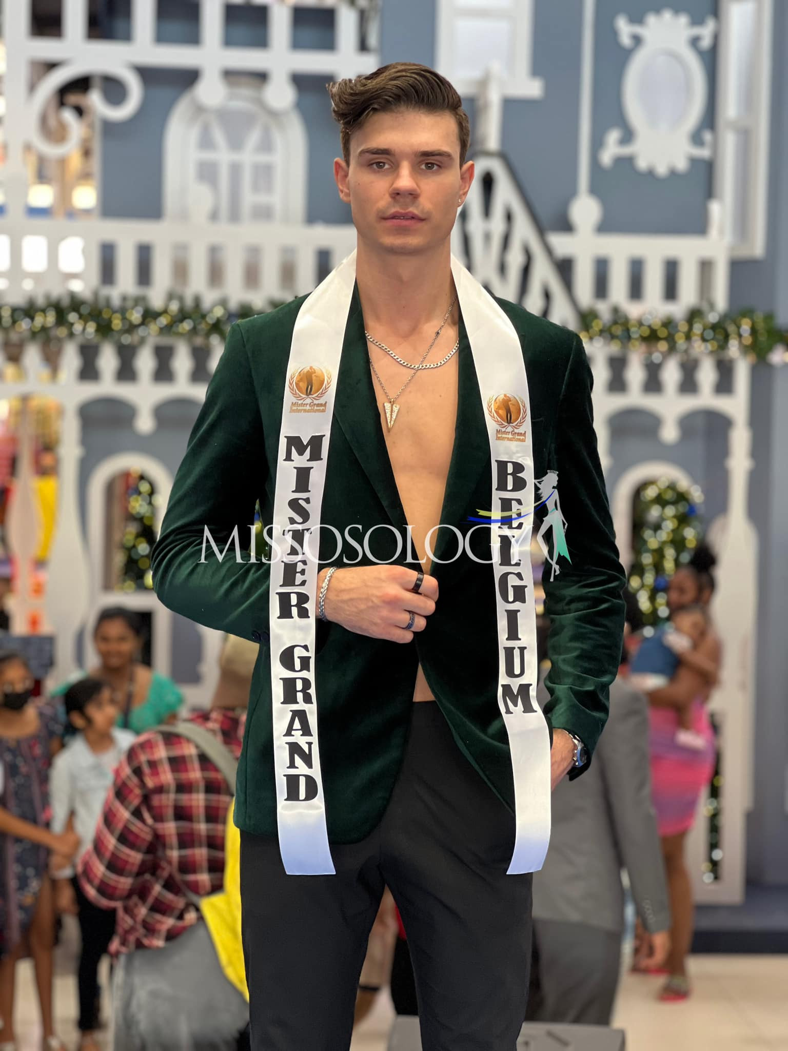 candidatos a mr grand international 2022. final: 25 nov. - Página 11 HHI4hxt