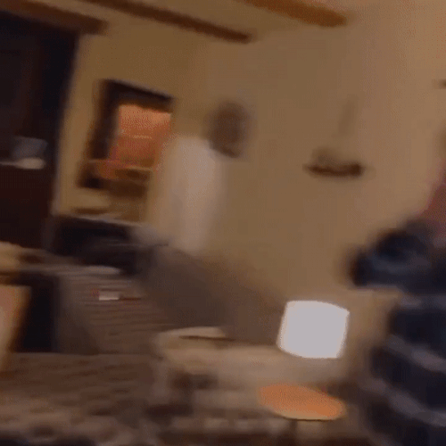 ezgif 1 8df685dd4e.gif