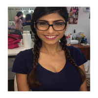 150106 mia khalifa 830a 11zon.png