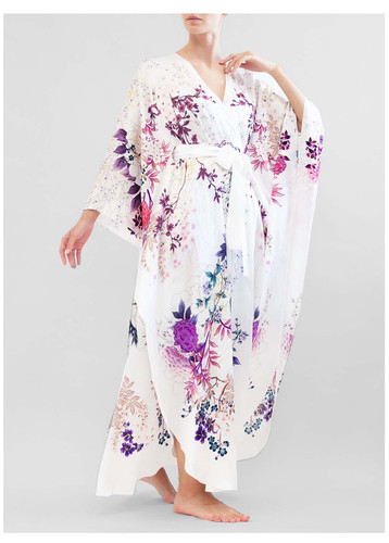 white wrap Model front.jpg