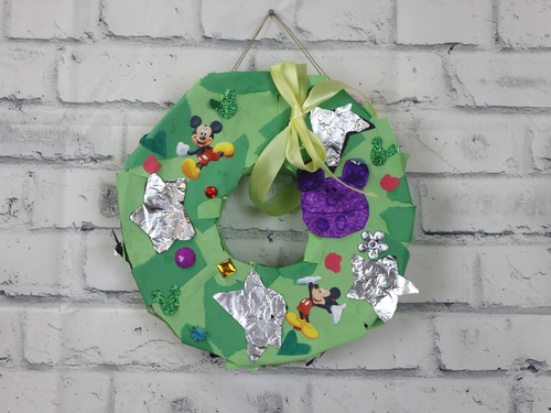 47 The Christmas Mickey Mix.png
