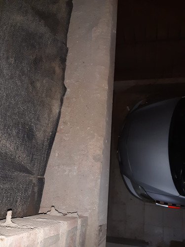 Shop Door jam 00.jpg