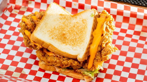 HotMac Penny sHotChicken 20210706 transformed.jpg