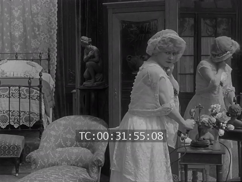 L'x noir 1915.mp4 20191109 230349.212.png