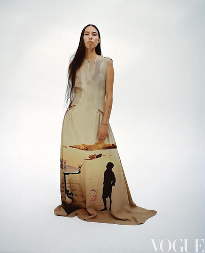 Vogue China July 2023 Sustainable Fashion Cass Bird 00021.jpg