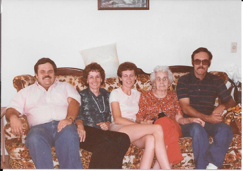 20 Bill Bowers Jr, Joy Davis, Cherry Wadsworth, Amorette Wells, Henry Bowers Sept 1984