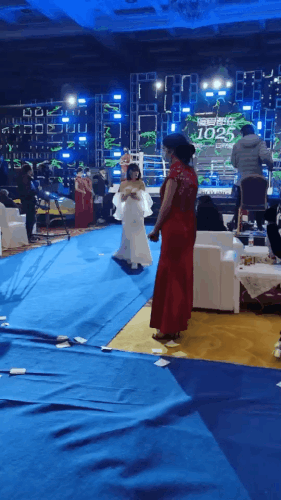 GIF 230719 175351.gif