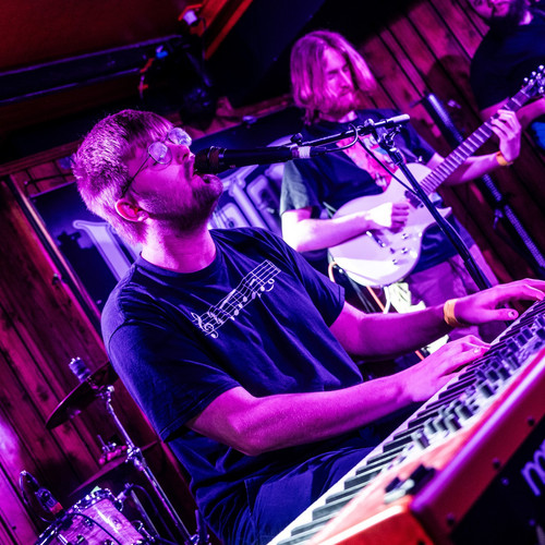 358357805 228754049995106 6838781009081067232 n.jpg