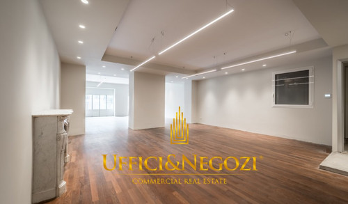 Showroom Milano Affitto.jpg