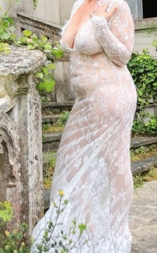 Spitzenkleid weiß.jpg